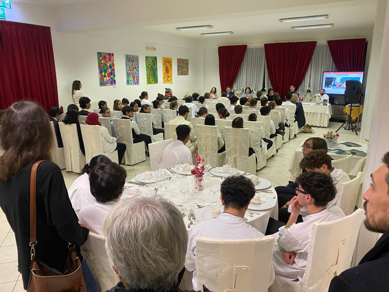 Labilia e Daniele Paci all’Open day dell’IISS “Urbani”